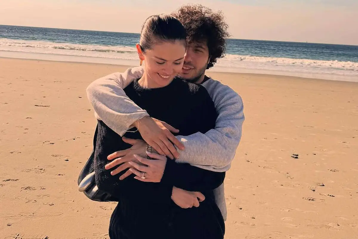 Selena Gomez And Benny Blanco Baby Timeline Revealed Amid Surrogacy Reports