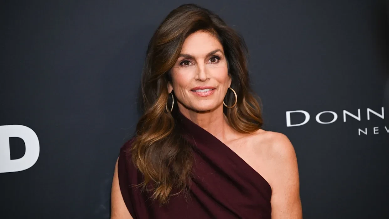 Cindy Crawford Reveals Health Condition She Has Been Secretly Battling for 10 Years