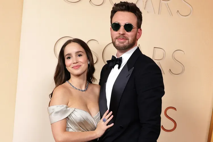 Chris Evans Opens Up About Fatherhood For First Time Since Welcoming Baby With Alba Baptista